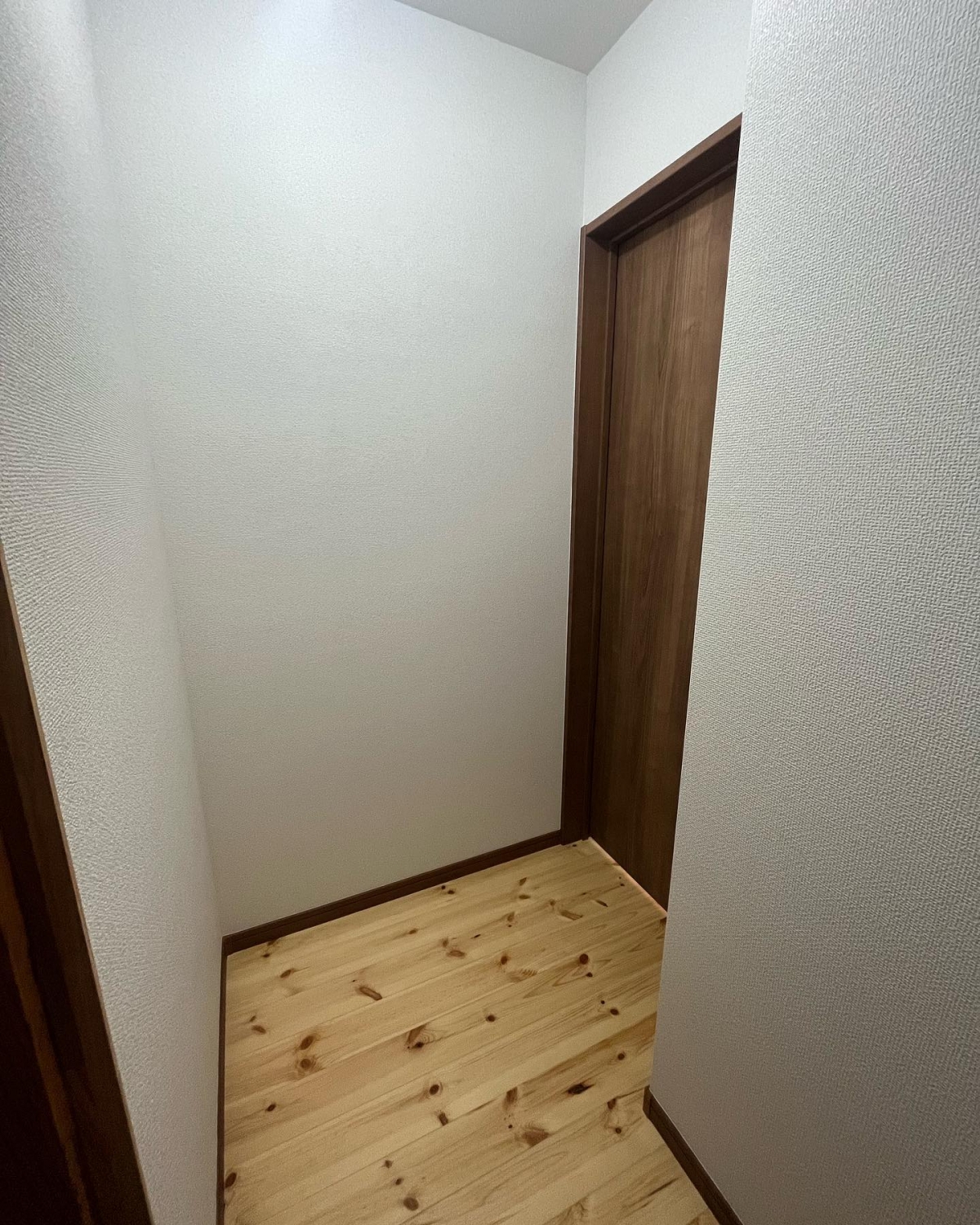 クローゼットを潰して中廊下へリフォーム