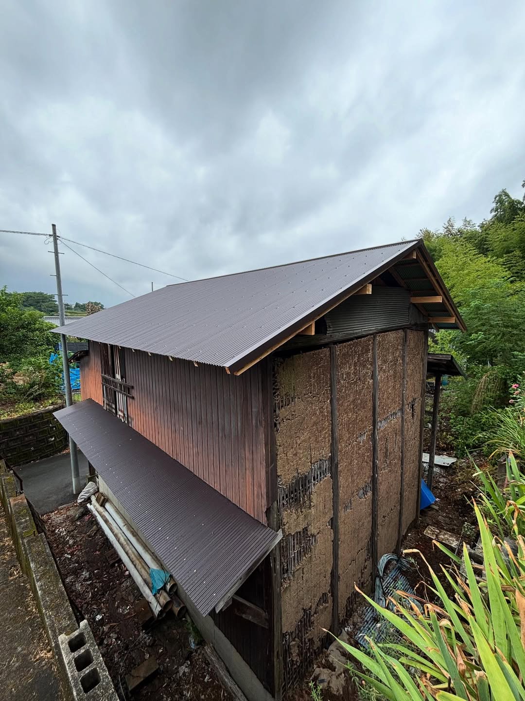 小屋の屋根のリフォーム