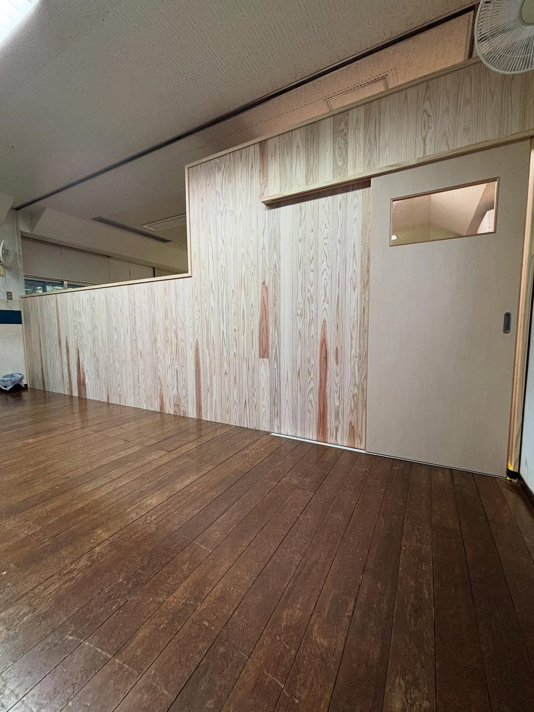 間仕切り壁の造作工事