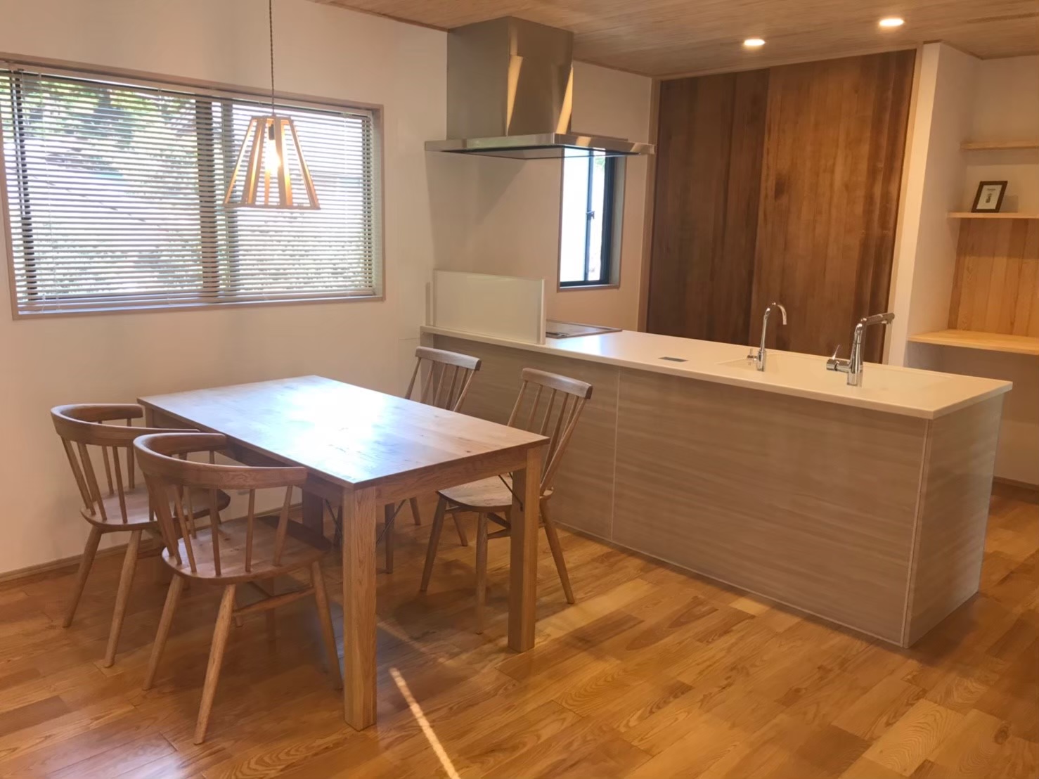 三角天井のお家