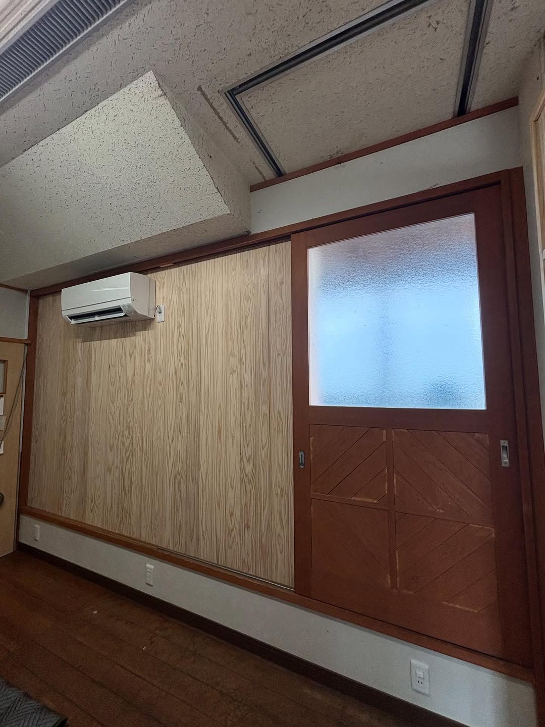 間仕切り壁の造作工事